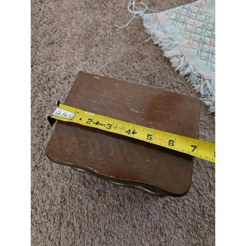 Unbranded vintage small